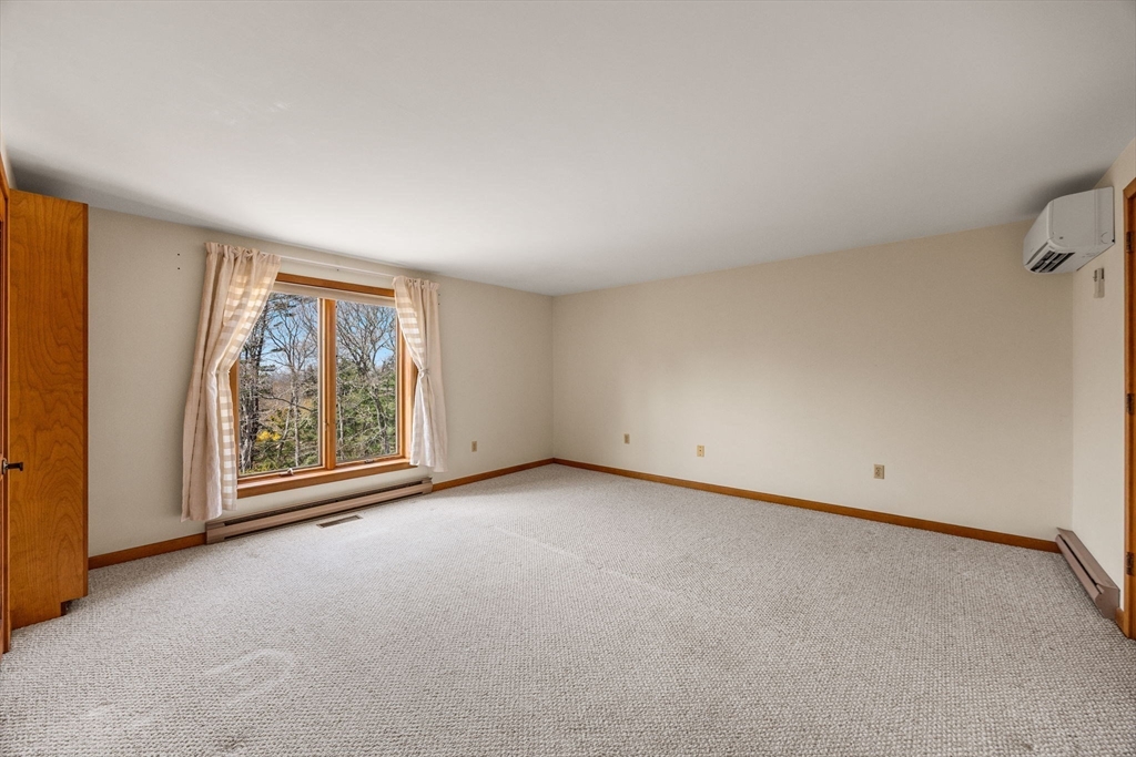 2 Hibbs Lane Property Photo 27