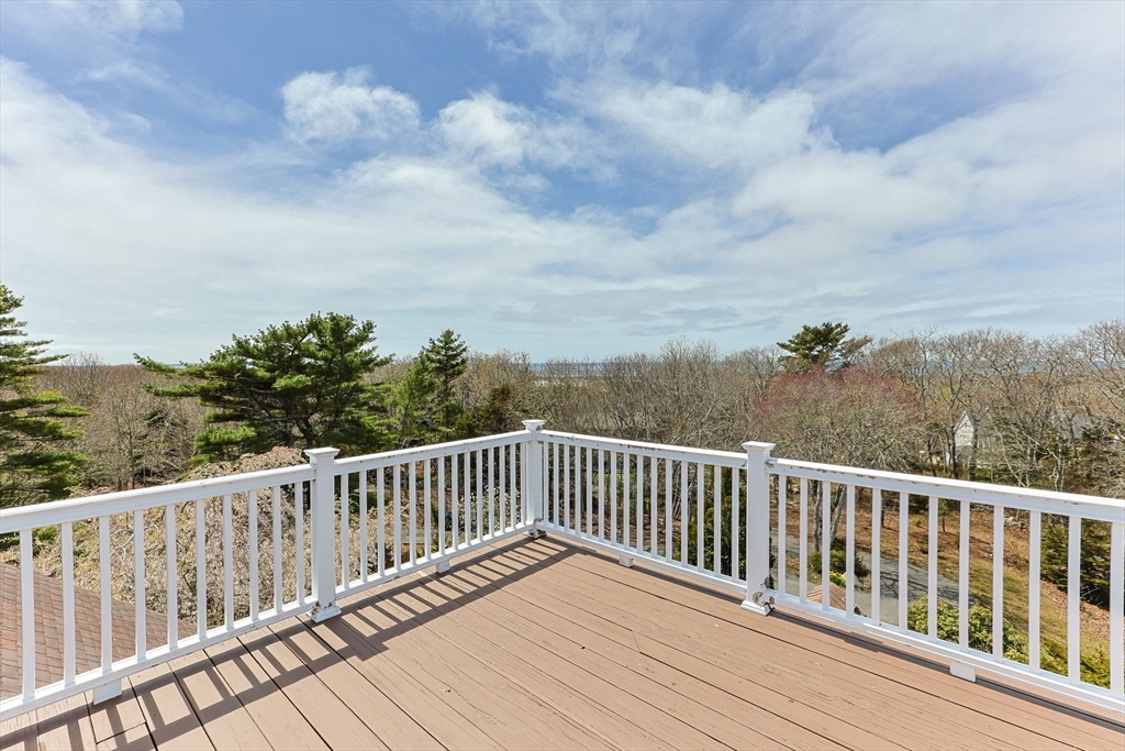 2 Hibbs Lane Property Photo 30