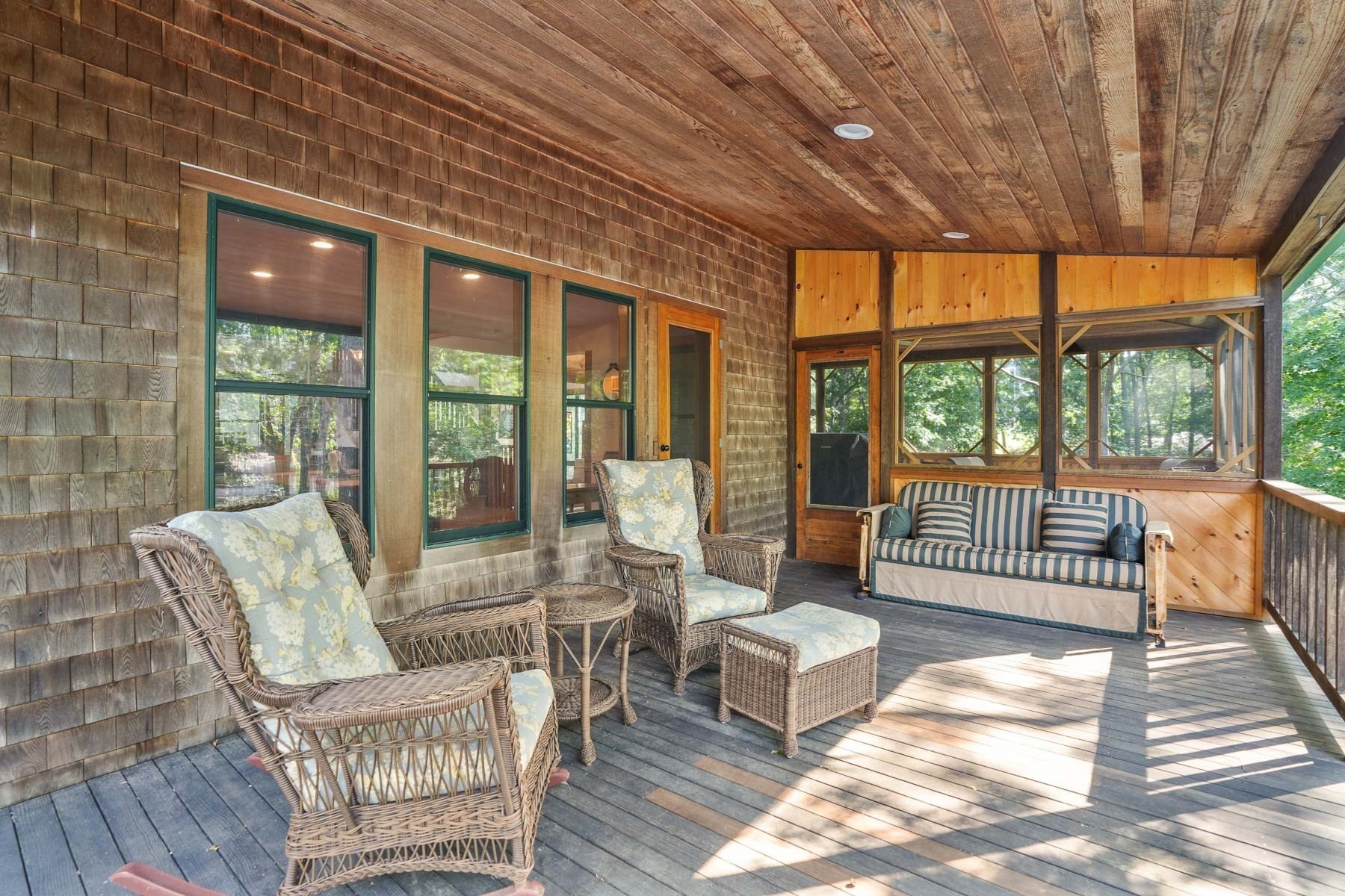 159 Lake Street Property Photo 6