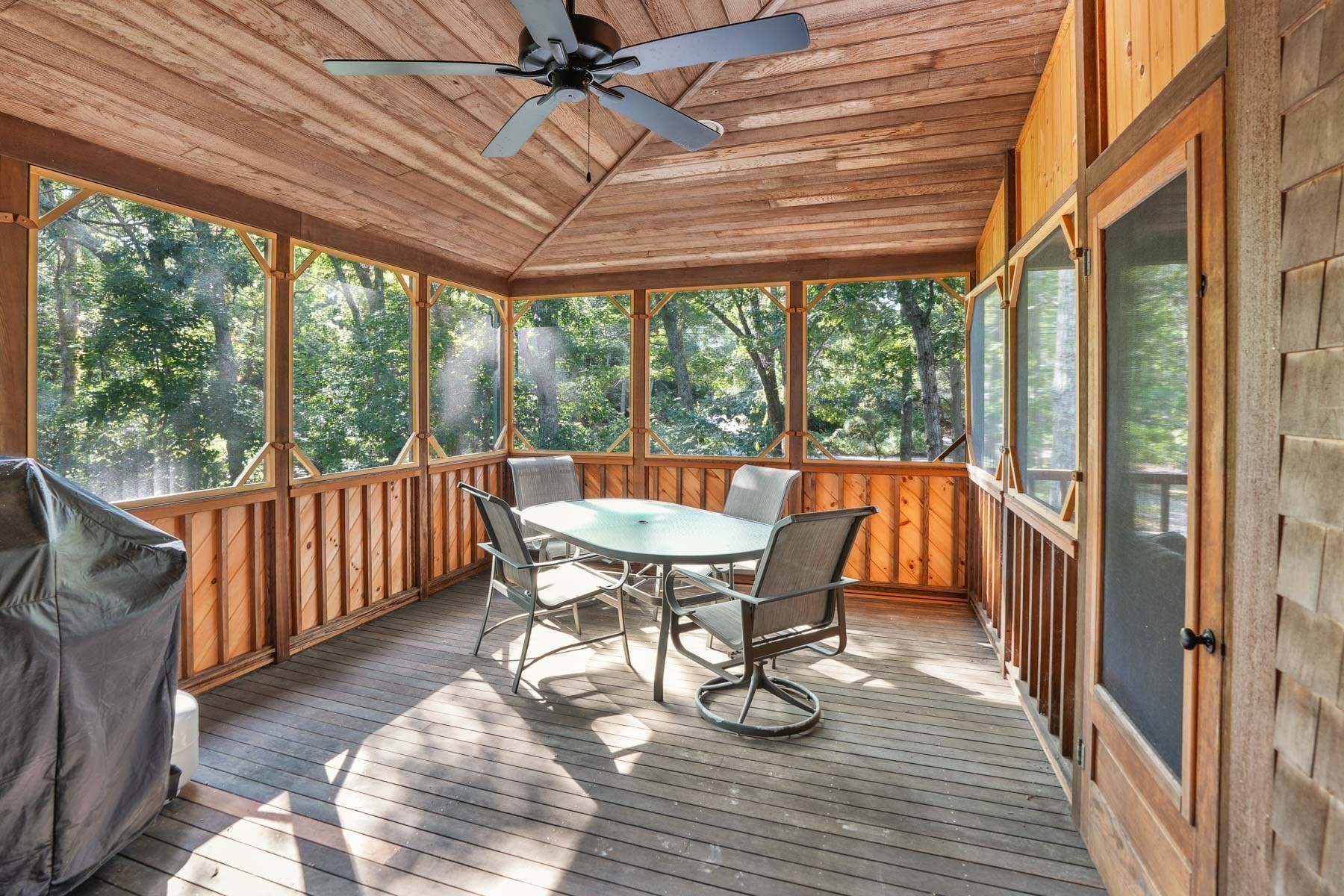 159 Lake Street Property Photo 7