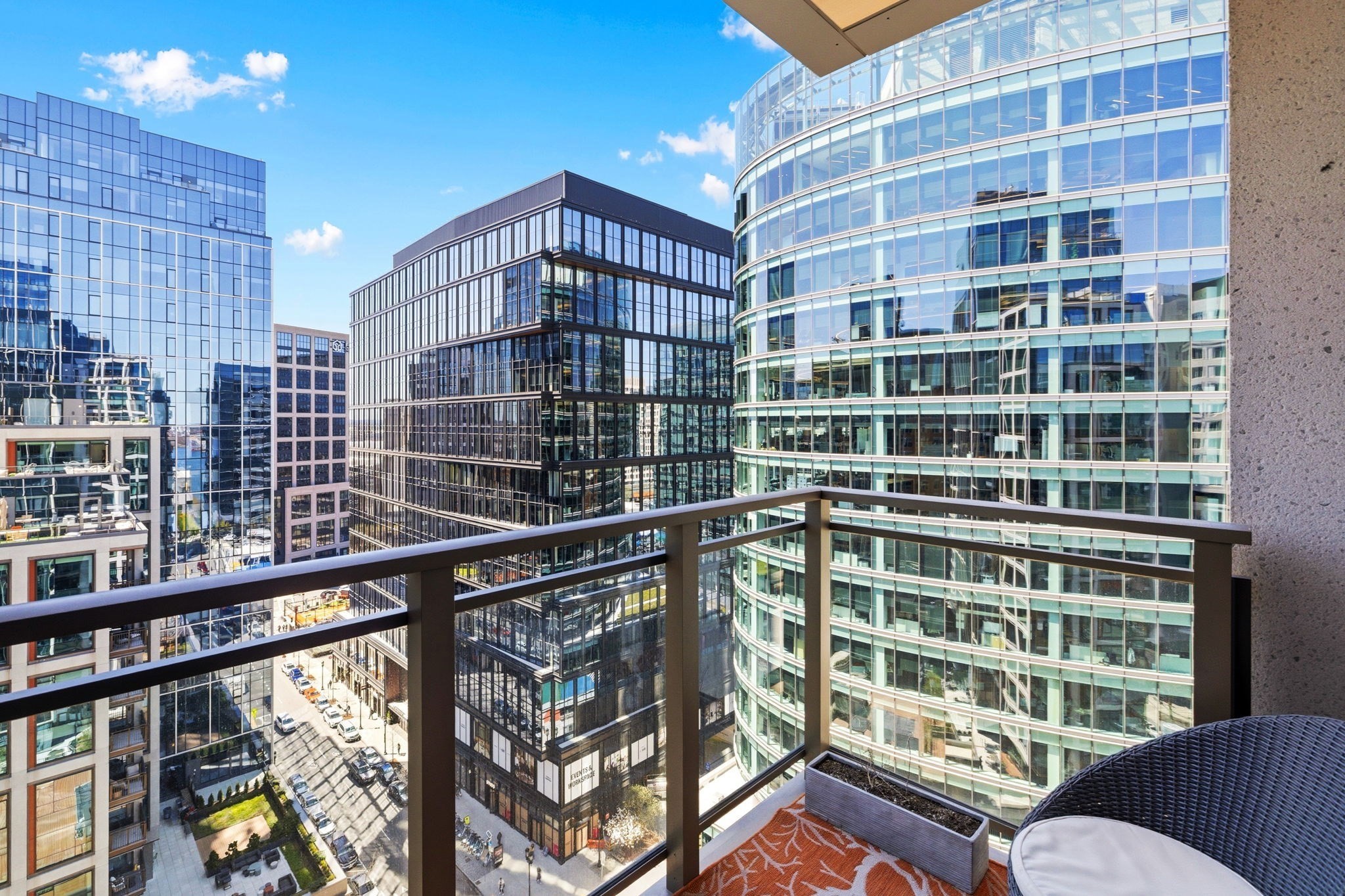 133 Seaport Blvd # 1805 Property Photo 10
