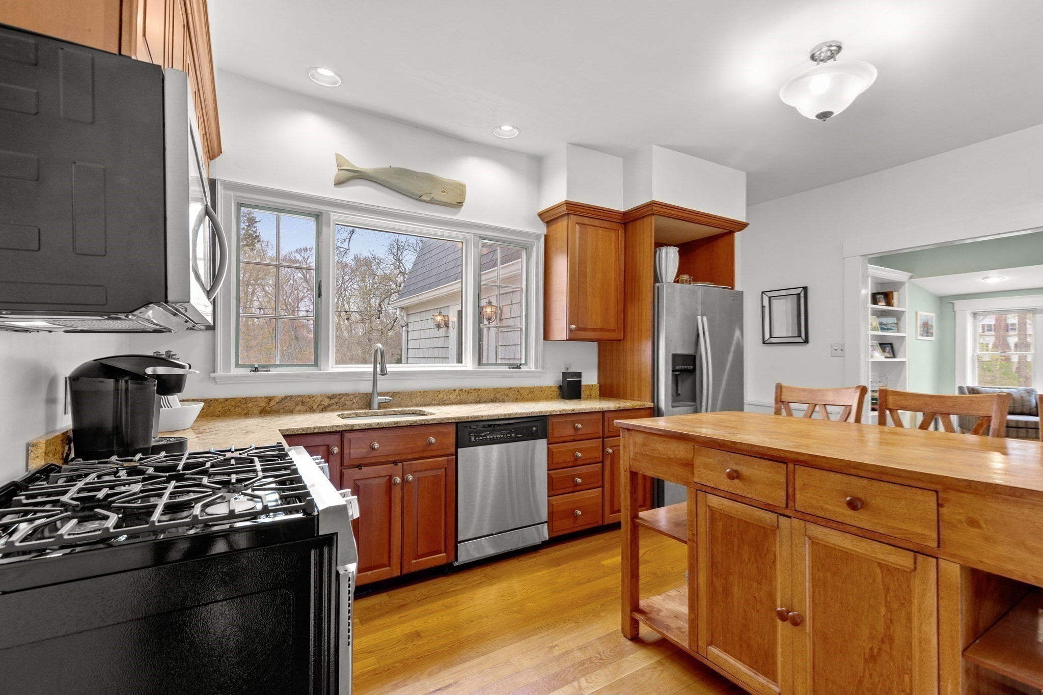 684 Country Way Property Photo 10