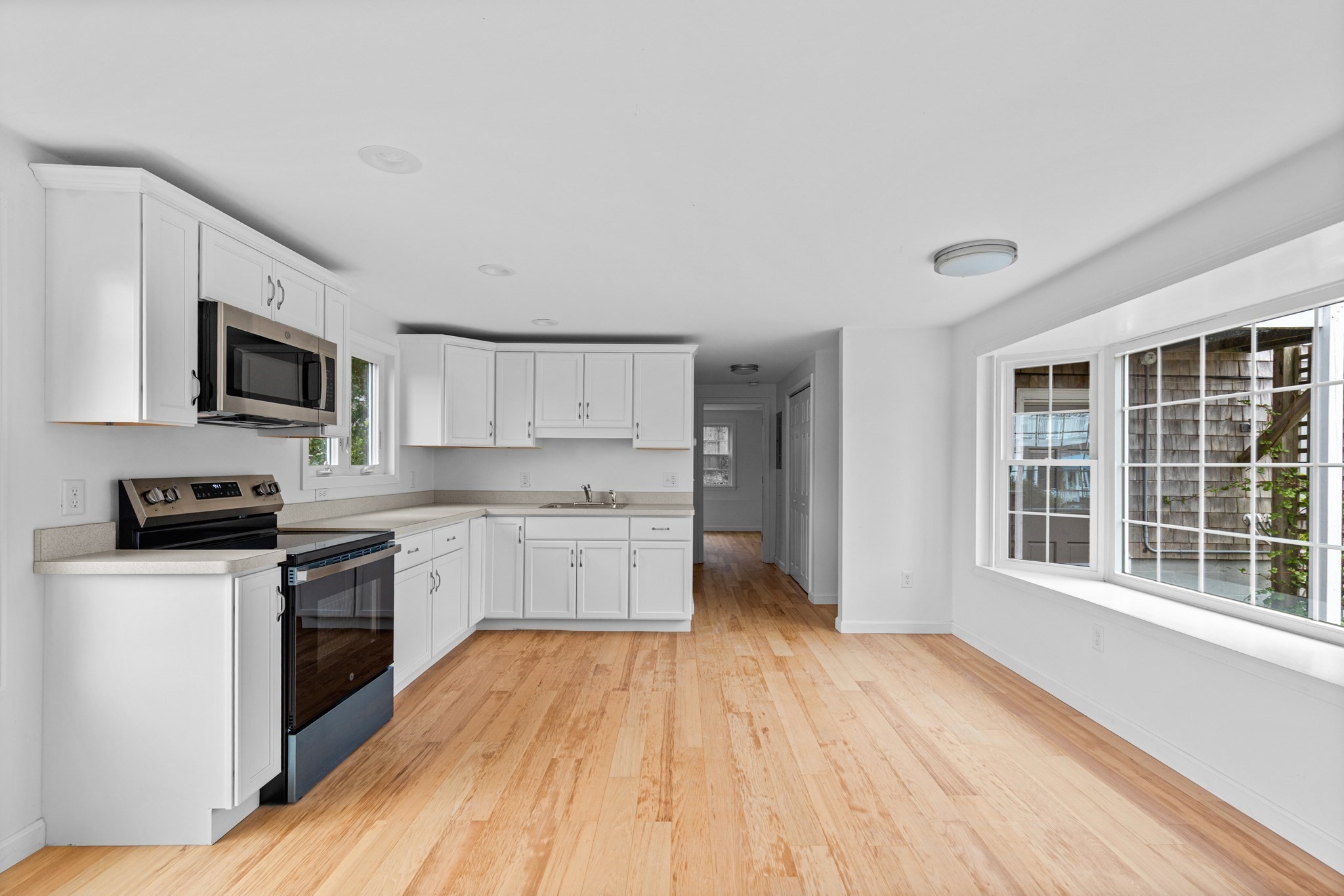 23 Harry Kemp Way # A Property Photo 12