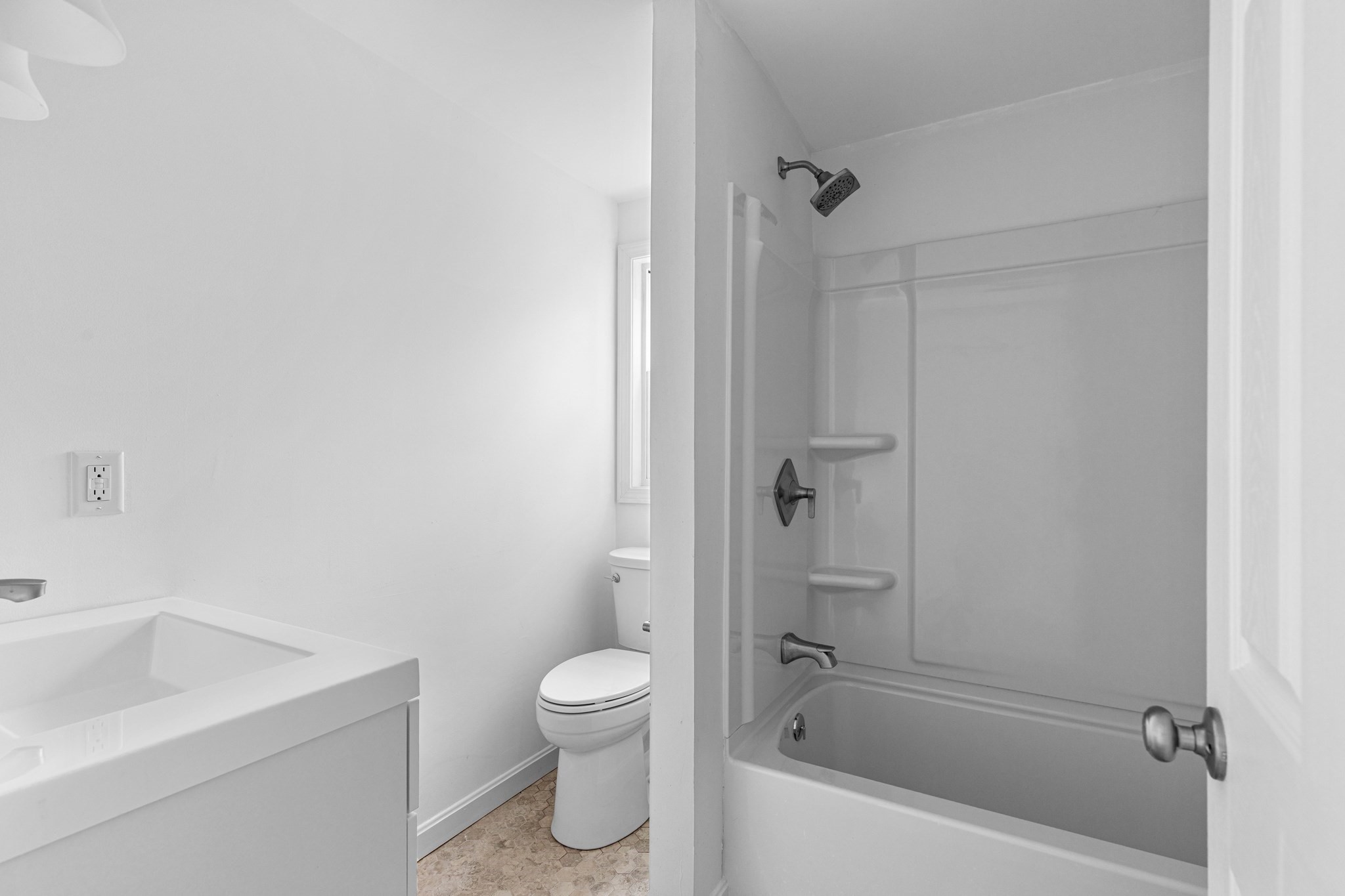23 Harry Kemp Way # A Property Photo 13