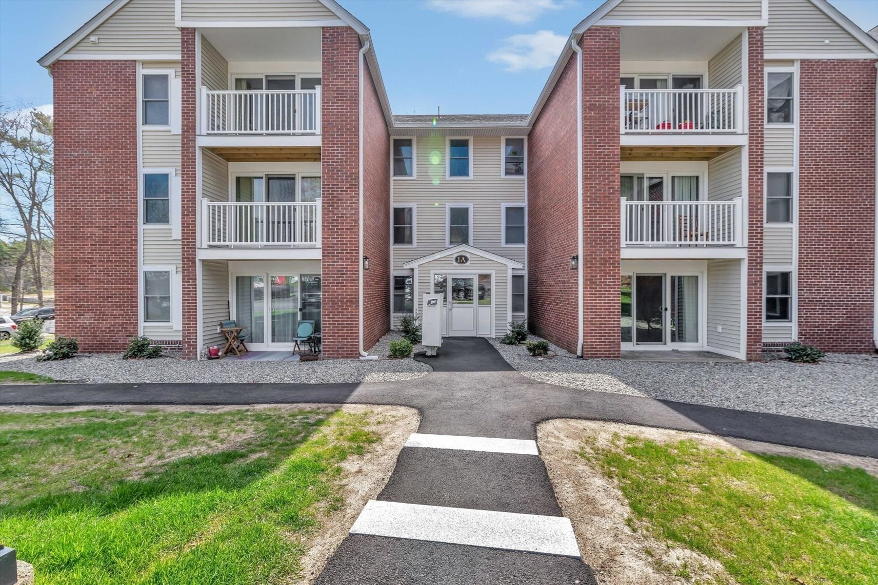 1 Marc Dr # 10 Property Photo 18