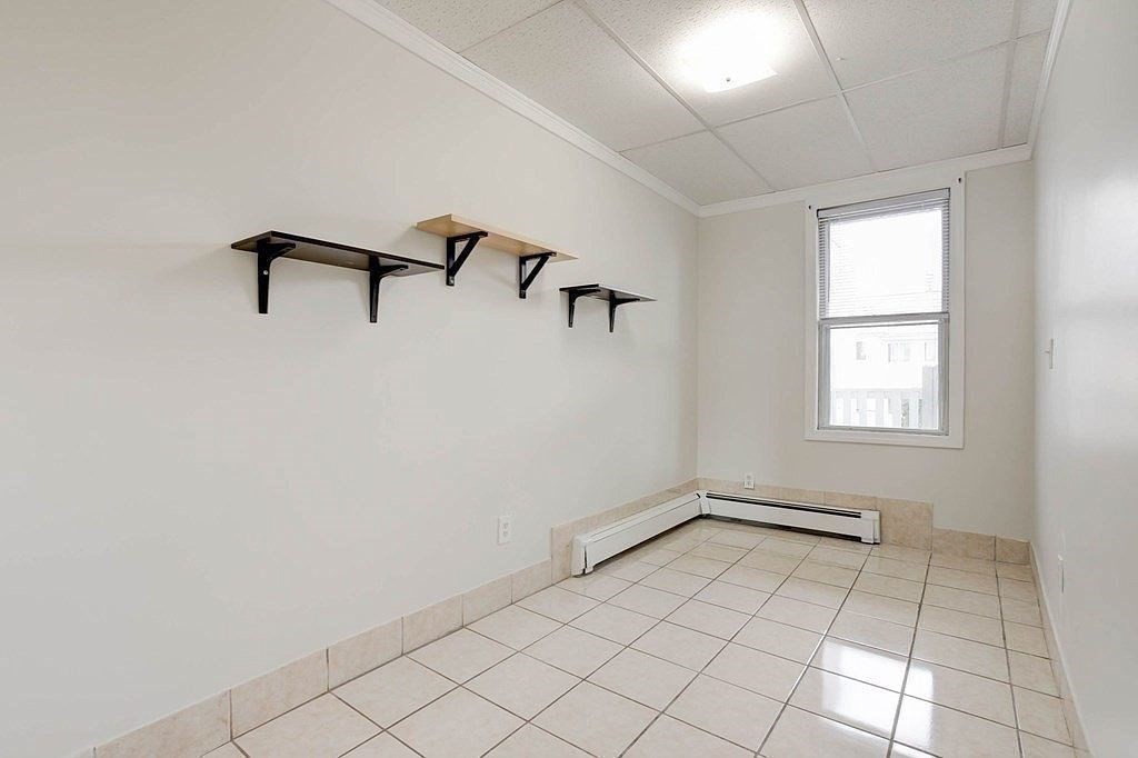 156 Bennington St # 2 Property Photo 5