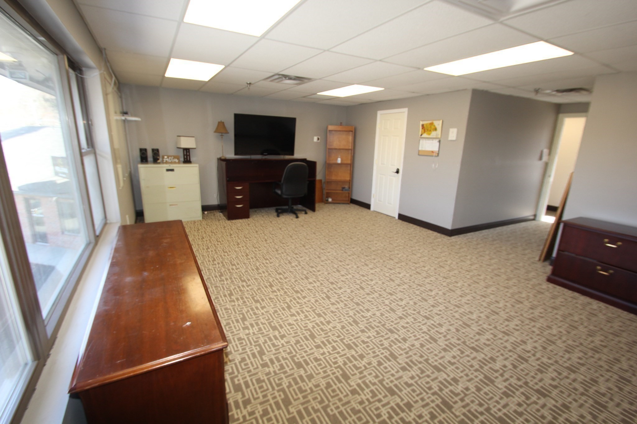 4 Lowell # 10 Property Photo 1