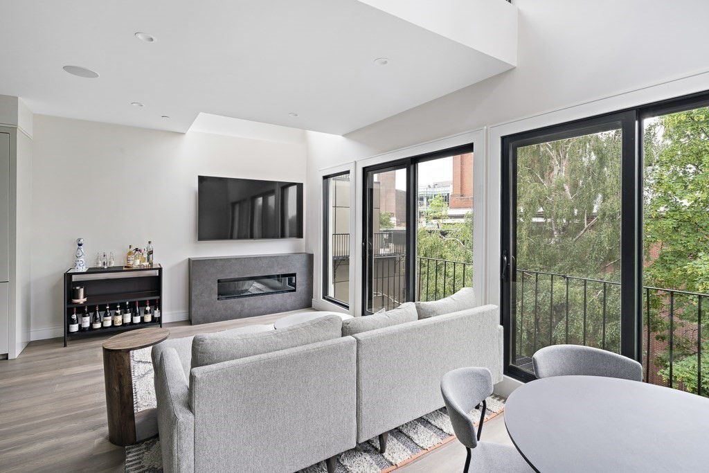 320 Shawmut Ave # 4 Property Photo 6