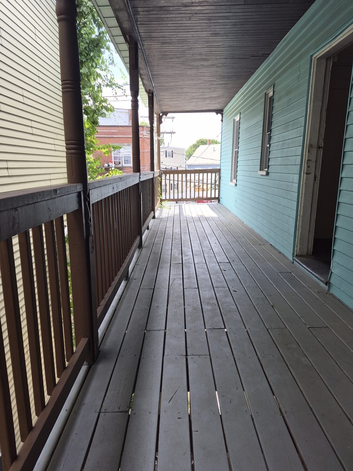 149 Washington St Property Photo 8