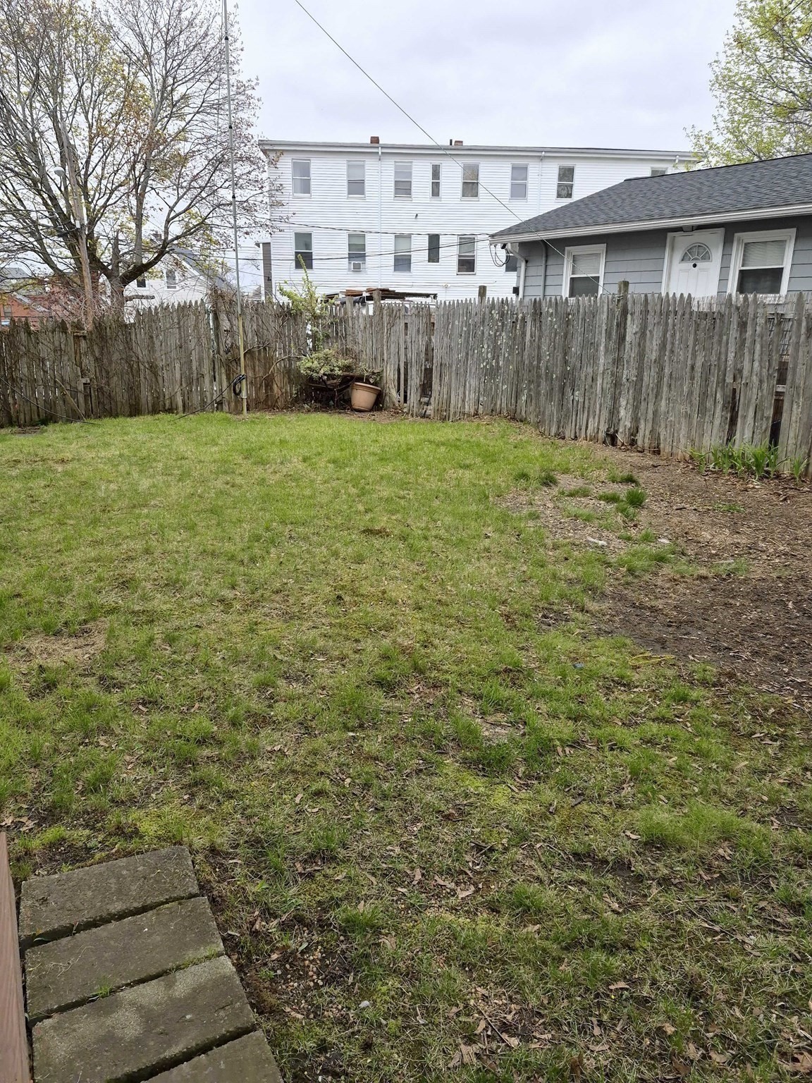 149 Washington St Property Photo 11