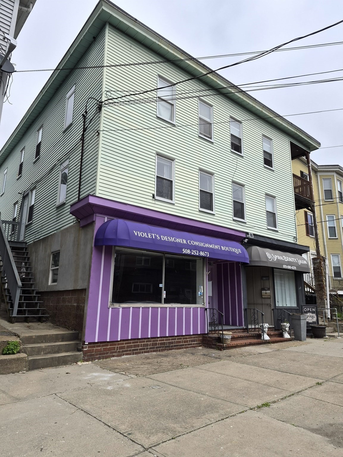 149 Washington St Property Photo 2