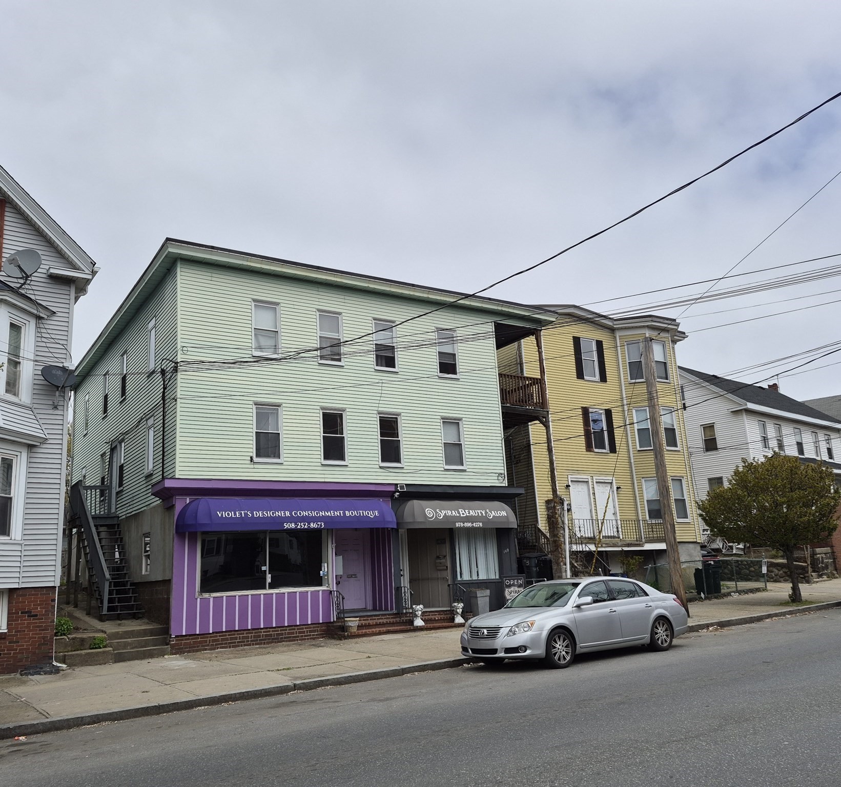 149 Washington St Property Photo 4