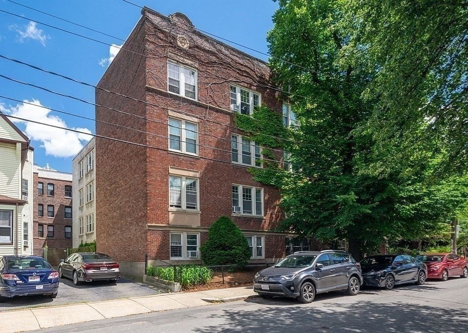 97 Chester St # C2 Property Photo 7