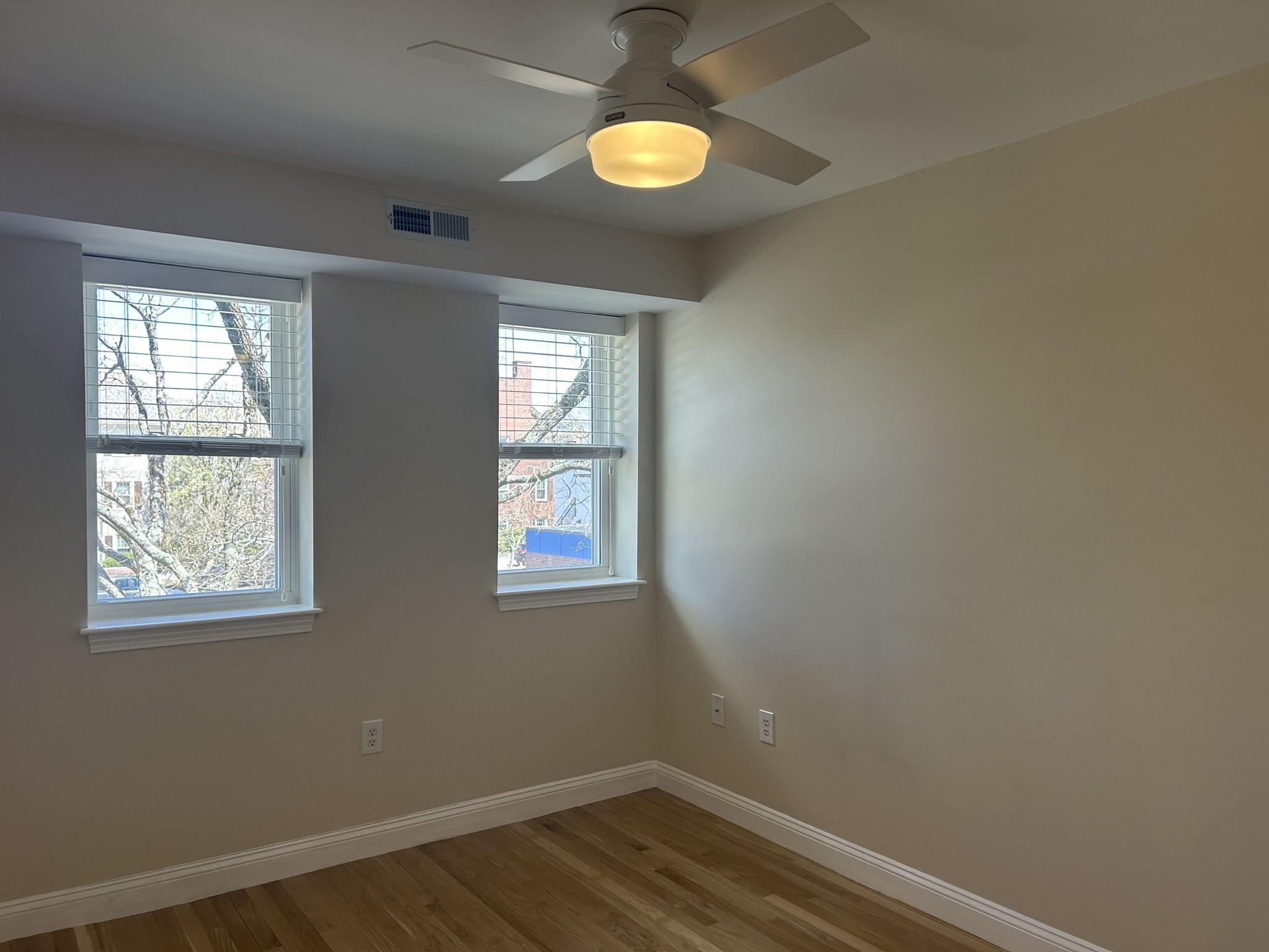 141 Chestnut St # 202 Property Photo 6