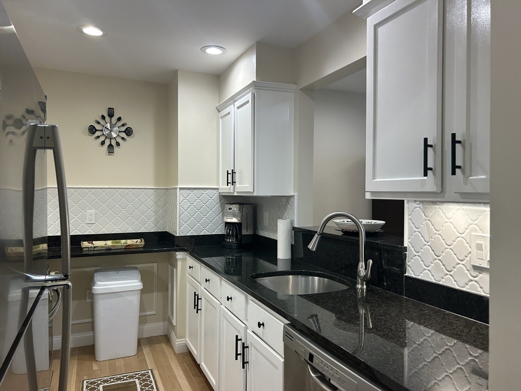 141 Chestnut St # G7 Property Photo 1