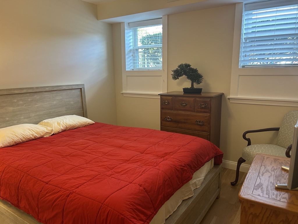 141 Chestnut St # G7 Property Photo 4
