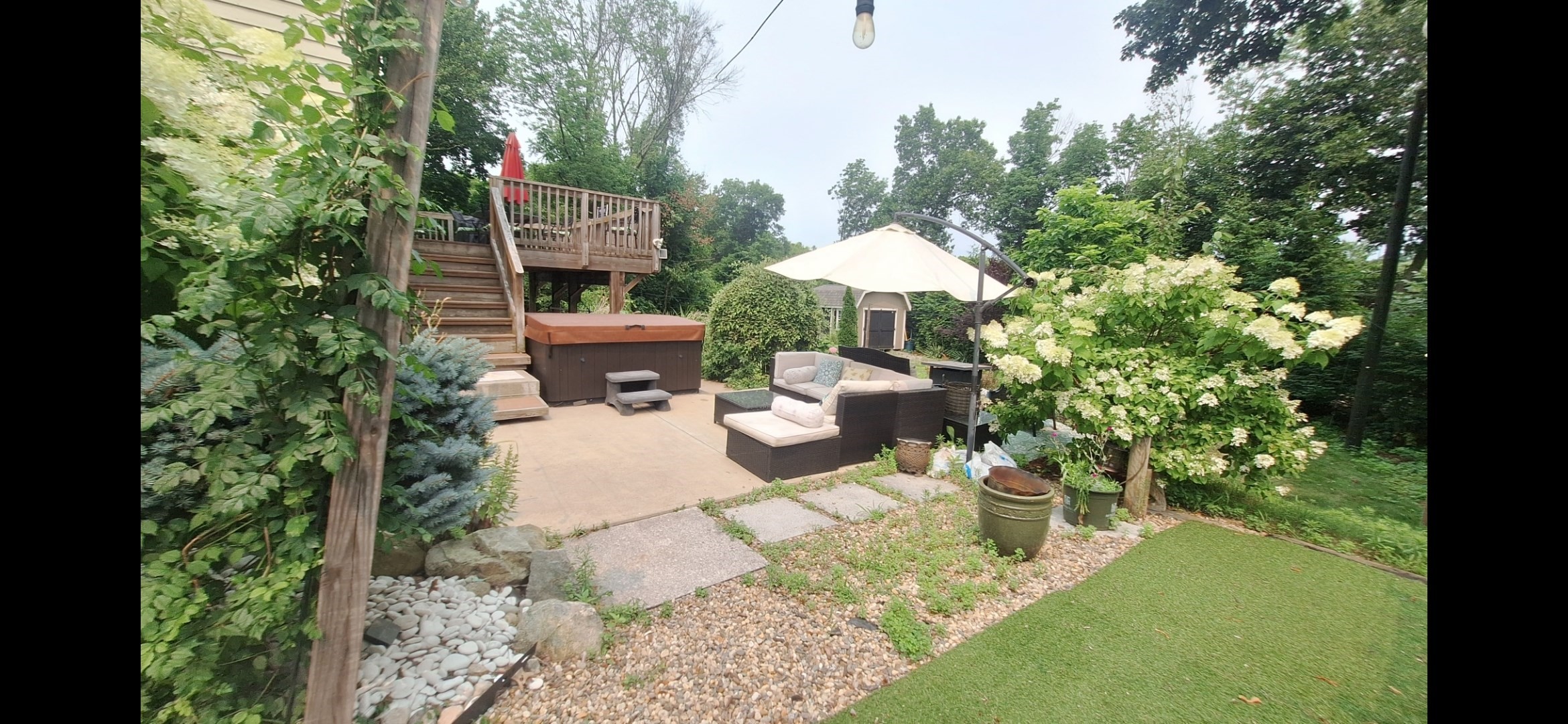 120 Spring Street Property Photo 23