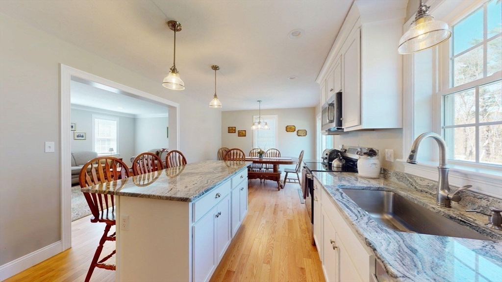 287 Wareham Property Photo 3