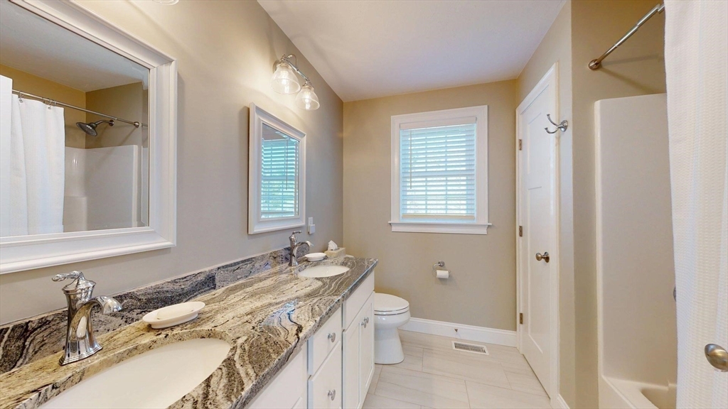 287 Wareham Property Photo 11