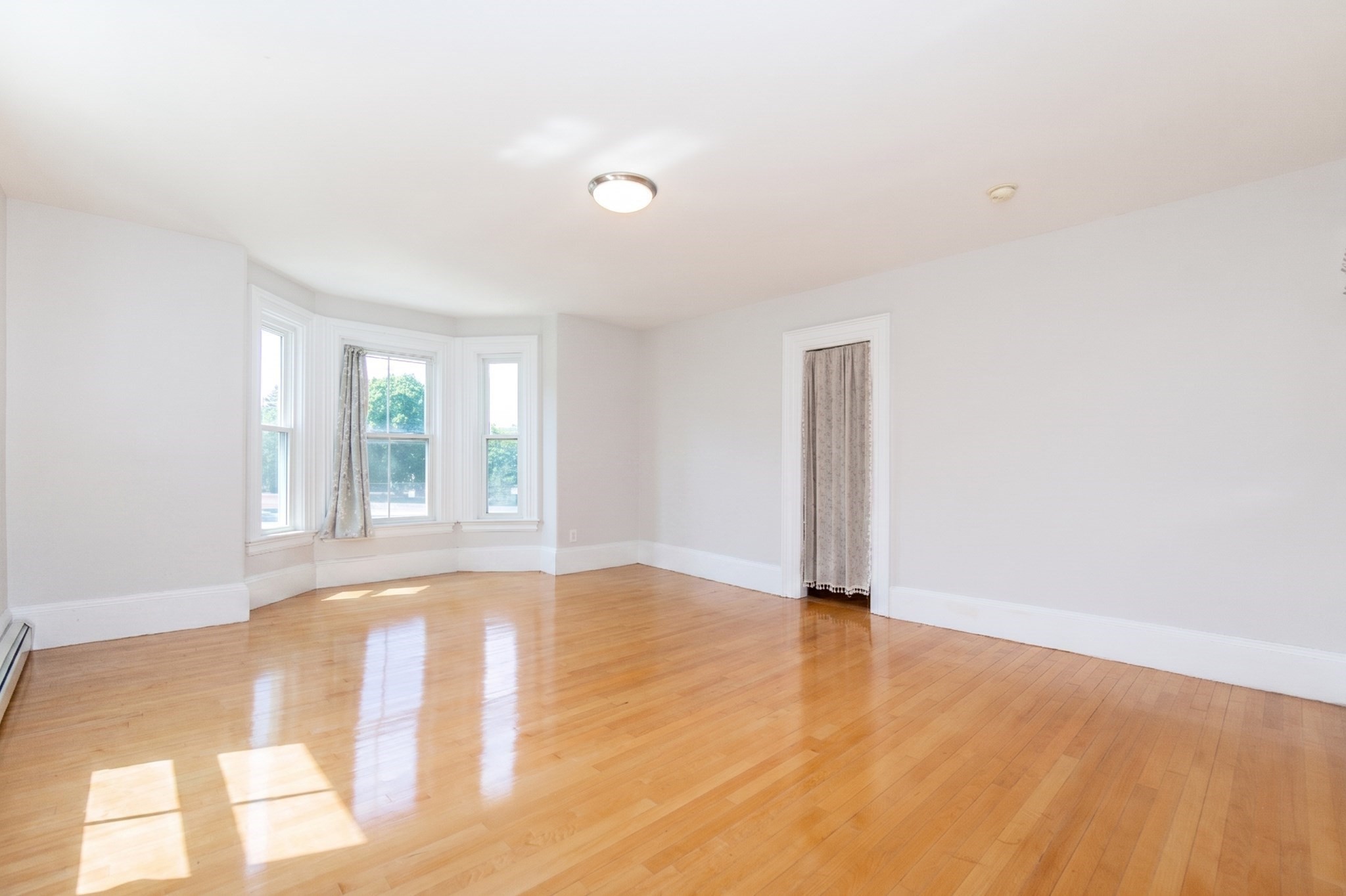 755 Somerville Ave # 2 Property Photo 10