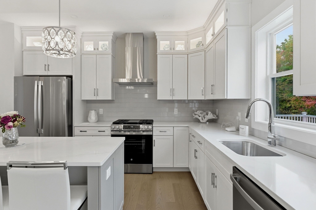 20 Elise Avenue # 10 Property Photo 6