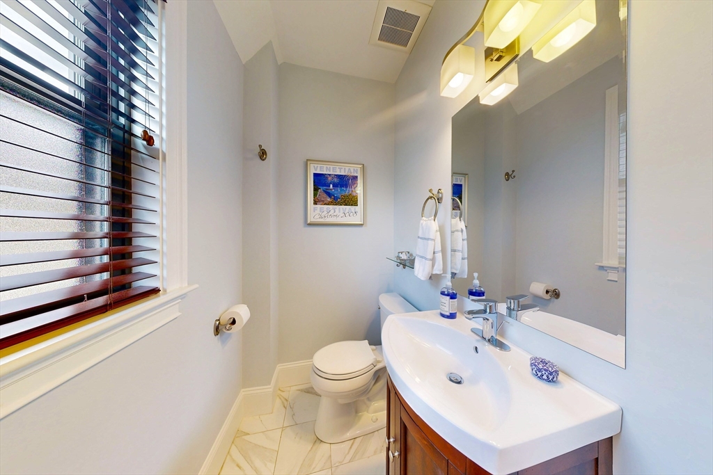 17 Hammond Street # 2 Property Photo 16