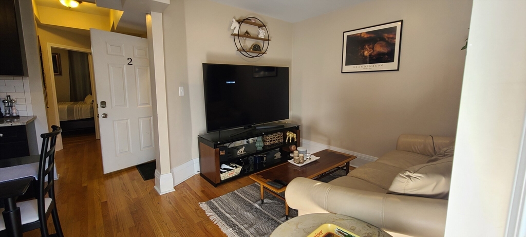 367 Dorchester St # 2 Property Photo 5