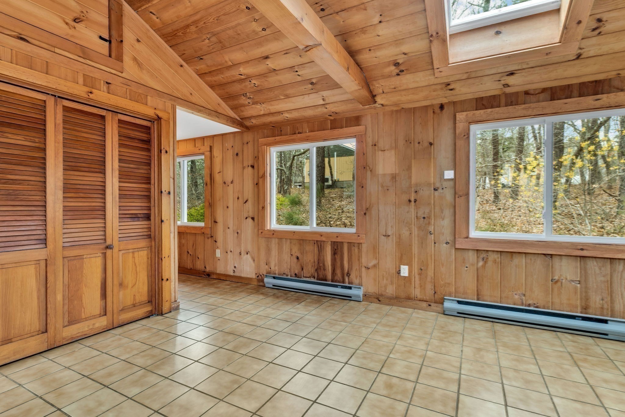 10 Bartlett Rd Property Photo 12