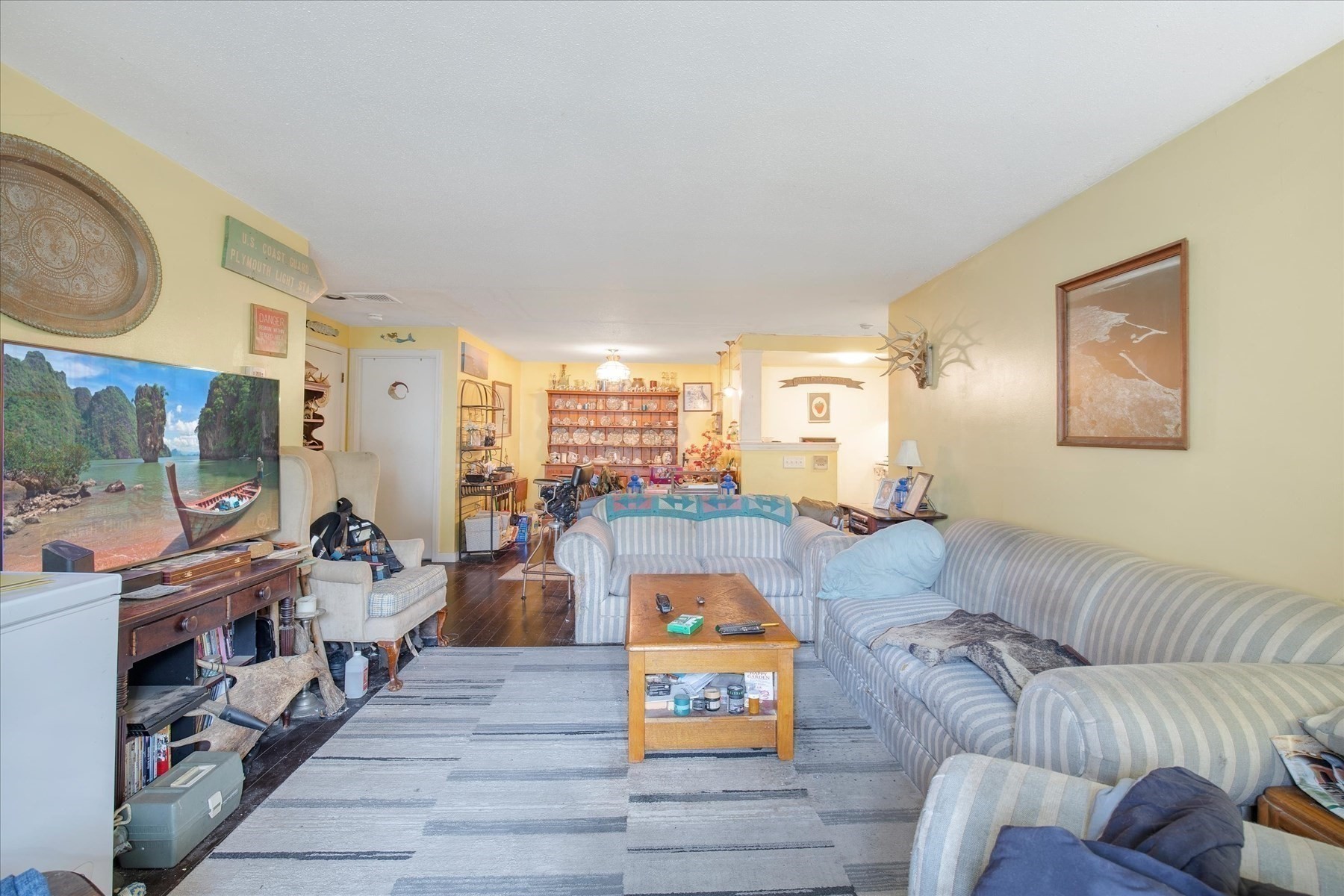 2 Marc Dr Property Photo 13