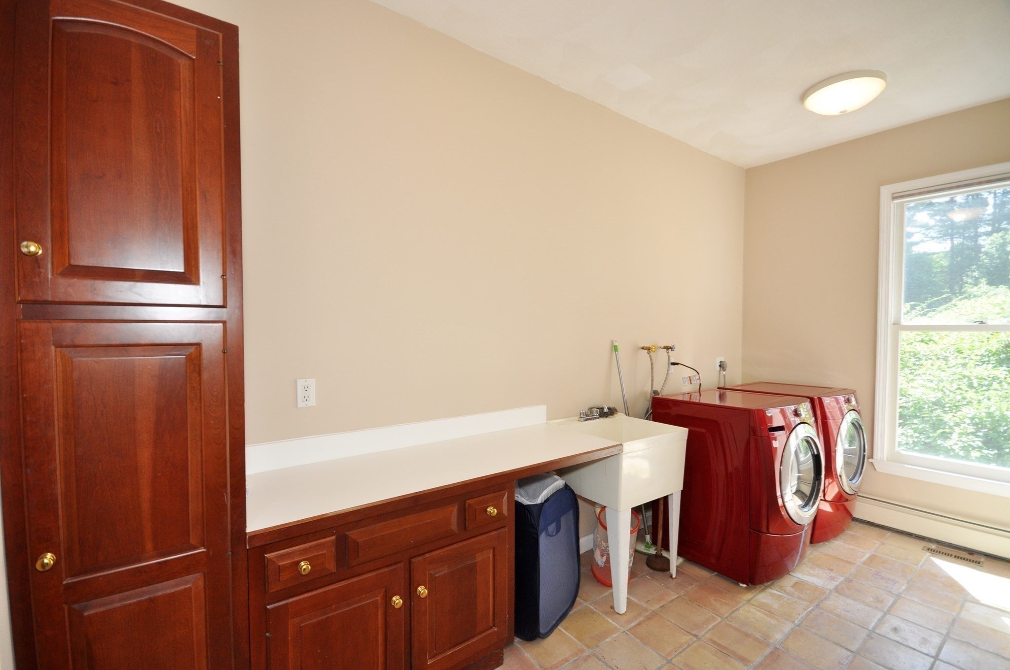 9 Breezy Point Rd Property Photo 23