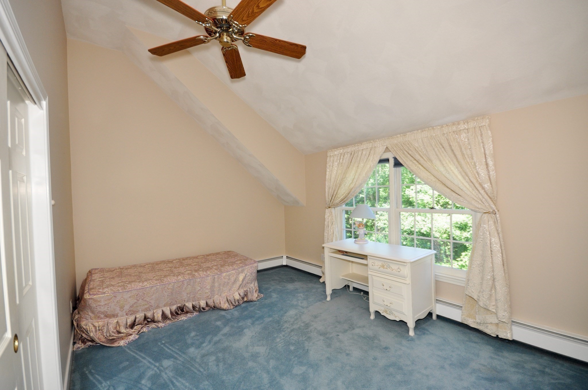 9 Breezy Point Rd Property Photo 36