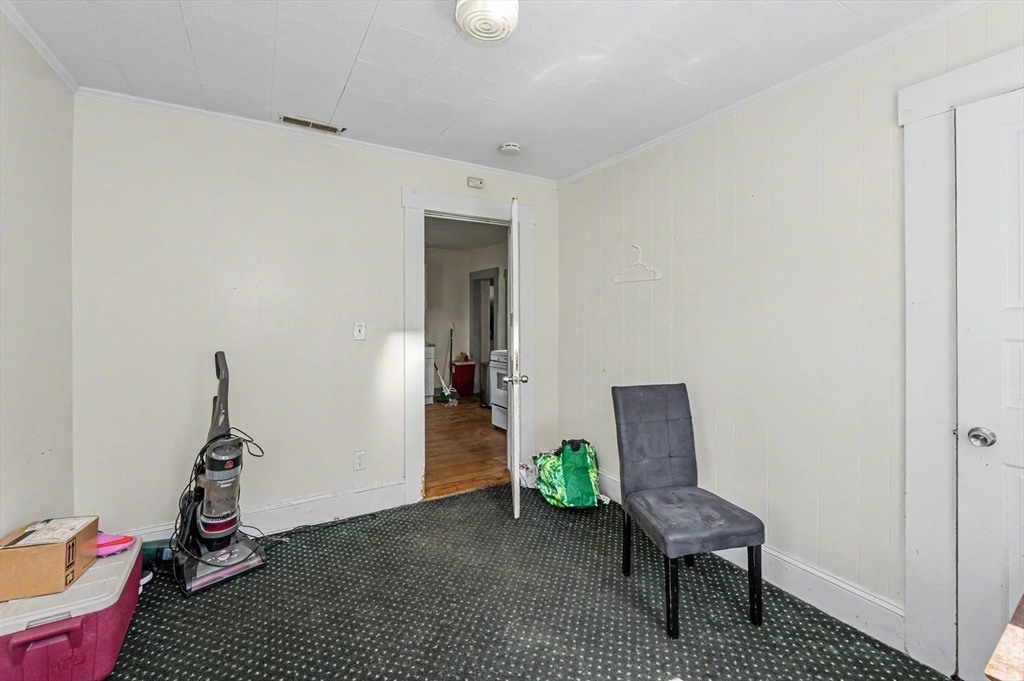 492 Fletcher St Property Photo 25