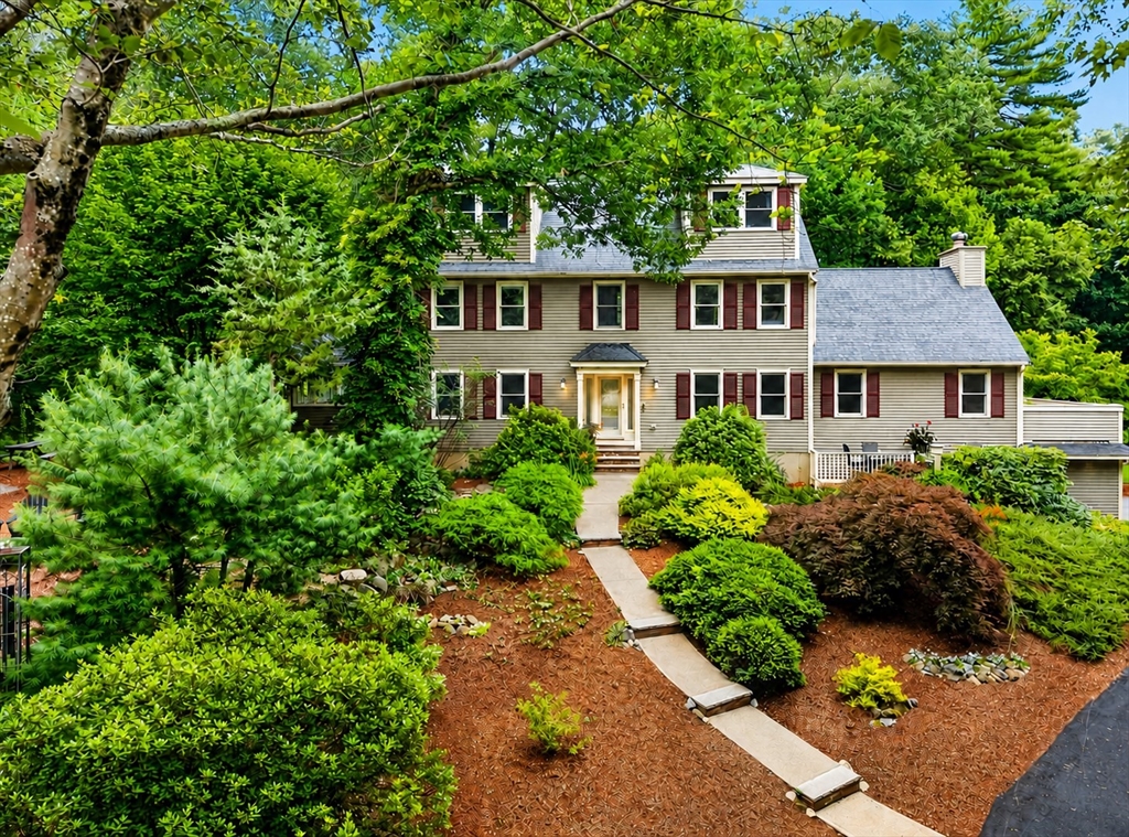 19 Pheasant Lane Property Photo 1