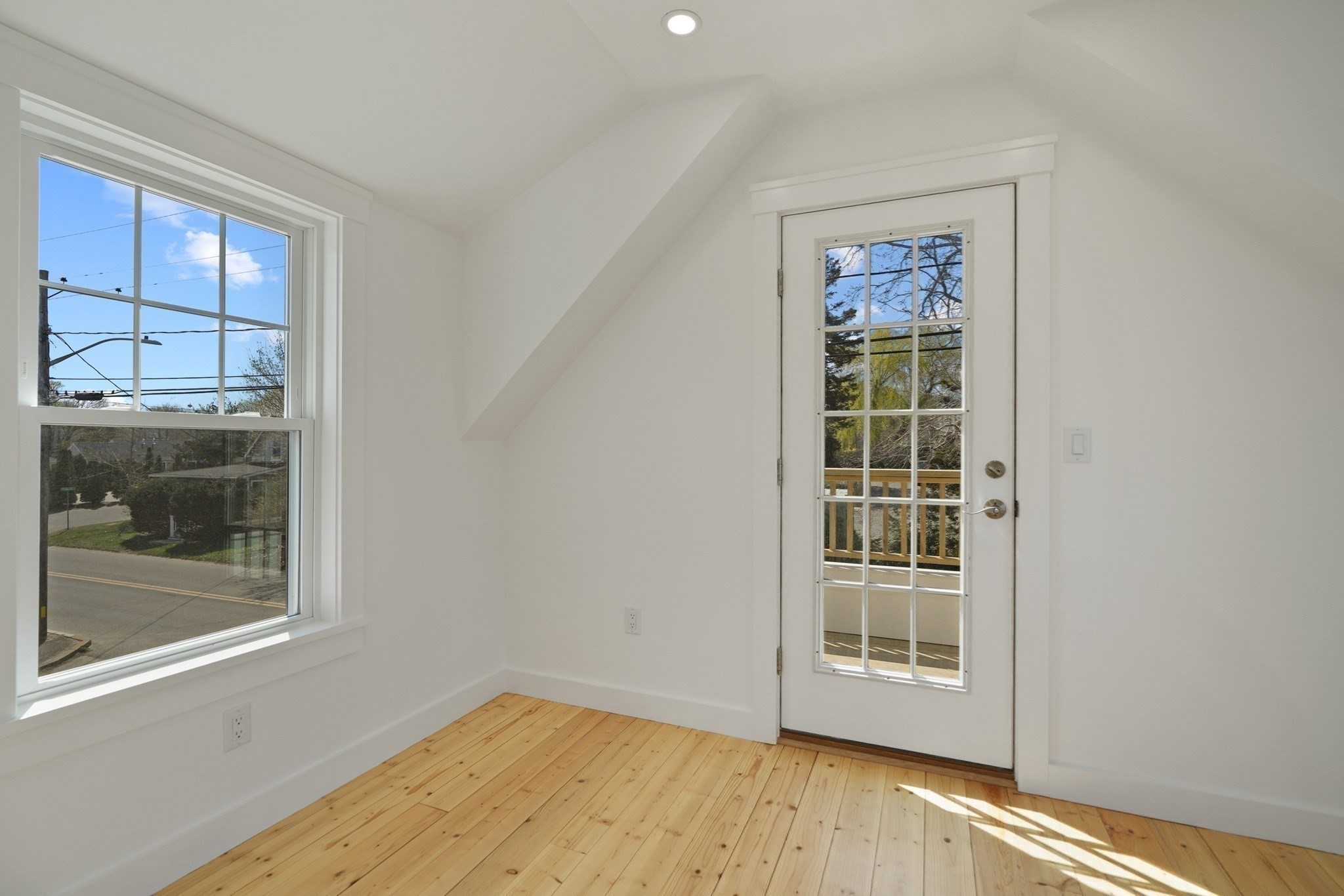 33 Vineyard Ave Property Photo 19
