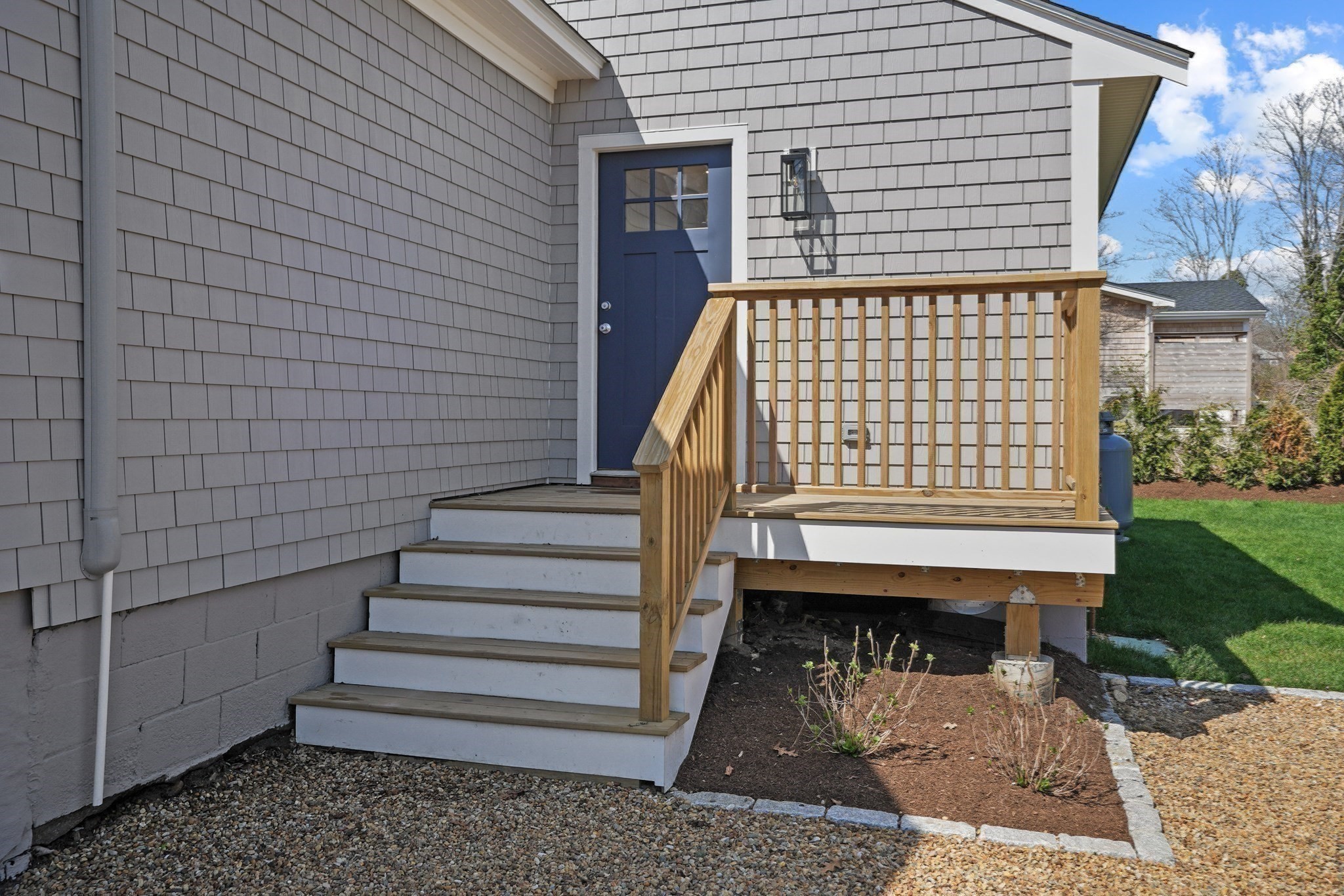 33 Vineyard Ave Property Photo 23