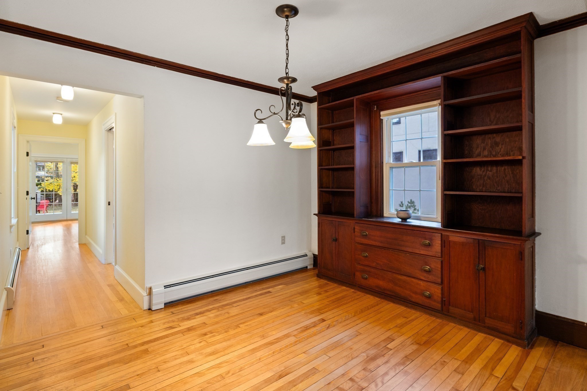 61 Woodlawn Ave Property Photo 16