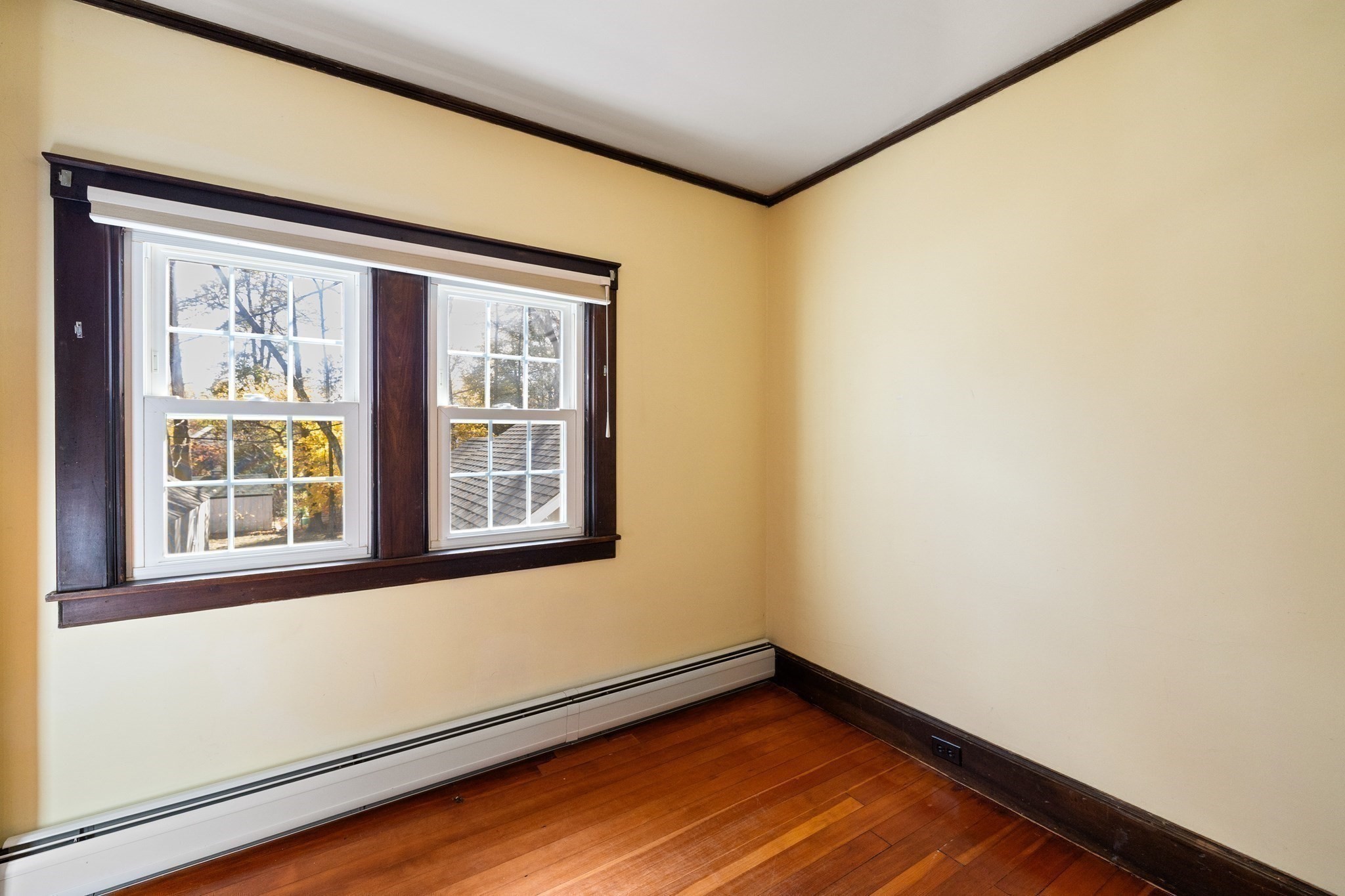 61 Woodlawn Ave Property Photo 28