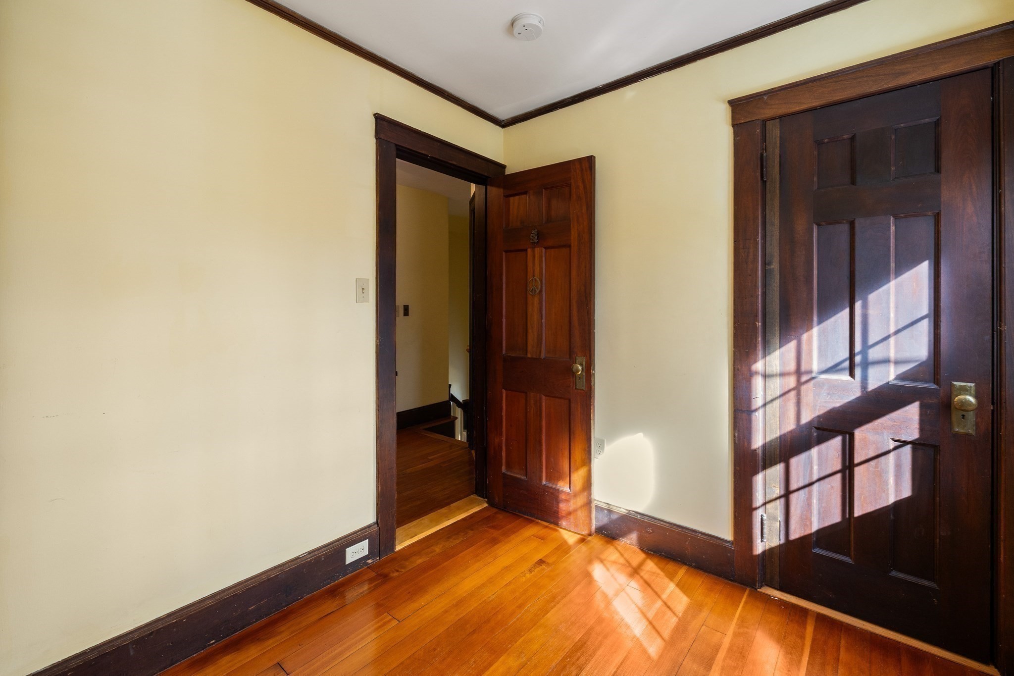 61 Woodlawn Ave Property Photo 30