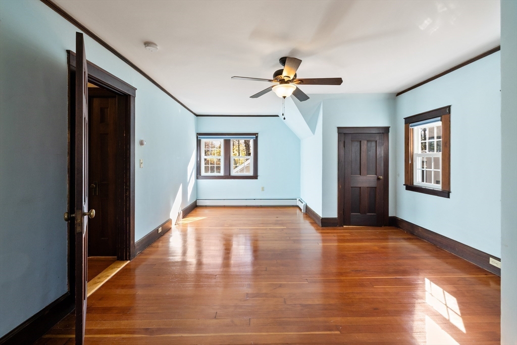 61 Woodlawn Ave Property Photo 34
