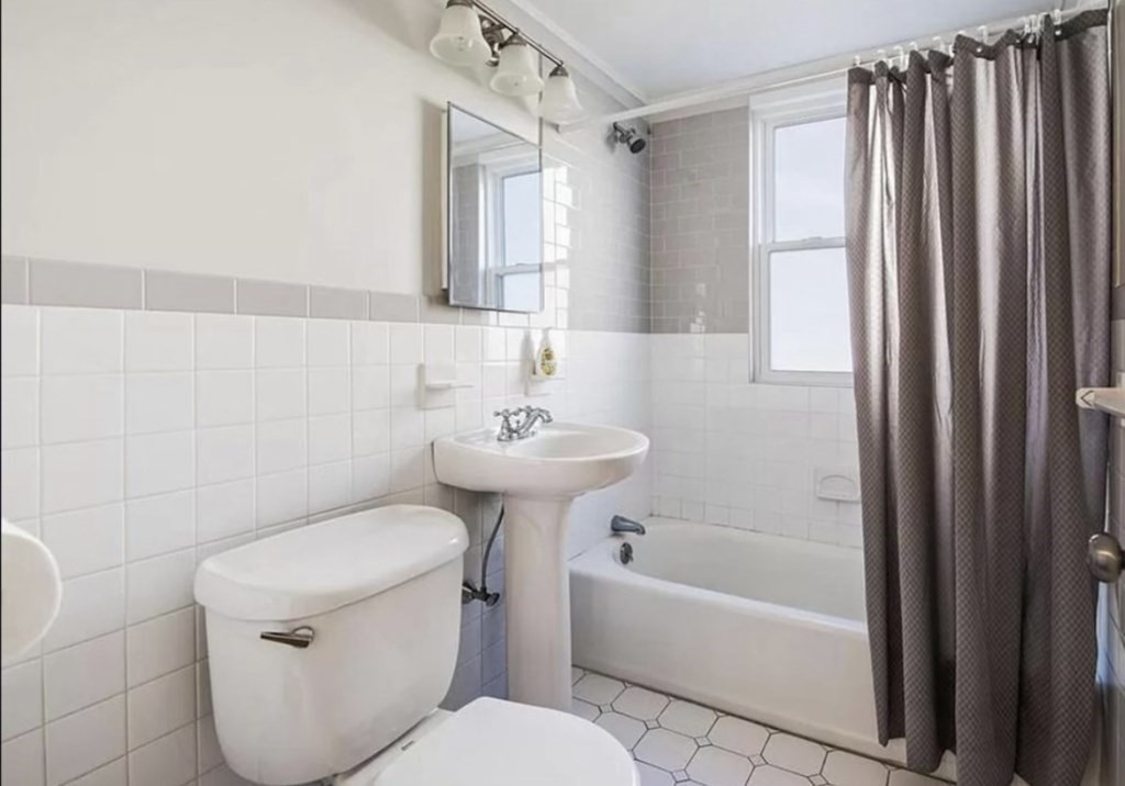 24 Richards Road # 1 Property Photo 8