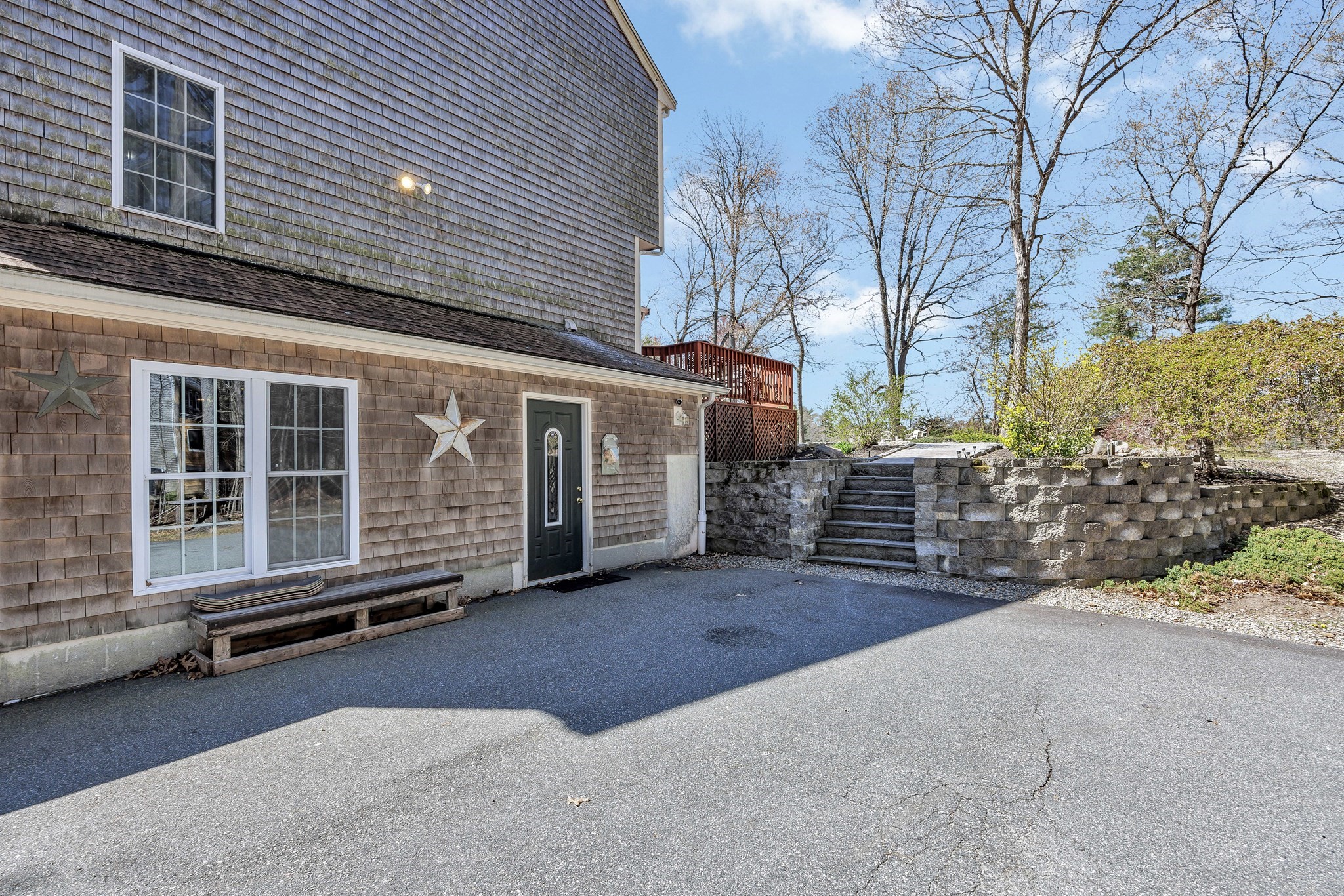 331 Braley Hill Rd Property Photo 6