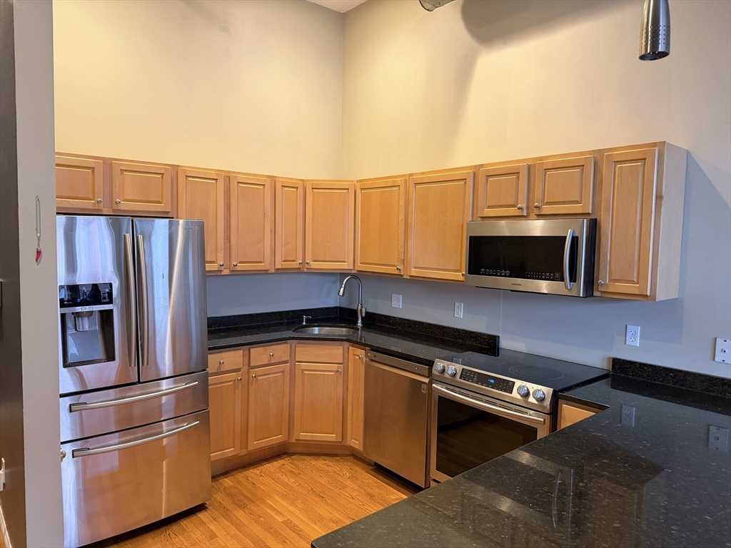 54 Central Sq # 4a Property Photo 2