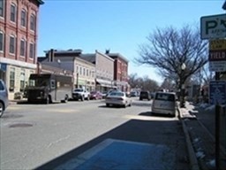 36 Main St # 2a Property Photo 3