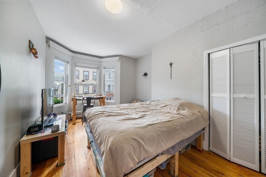 77 Webster St # 2 Property Photo 4