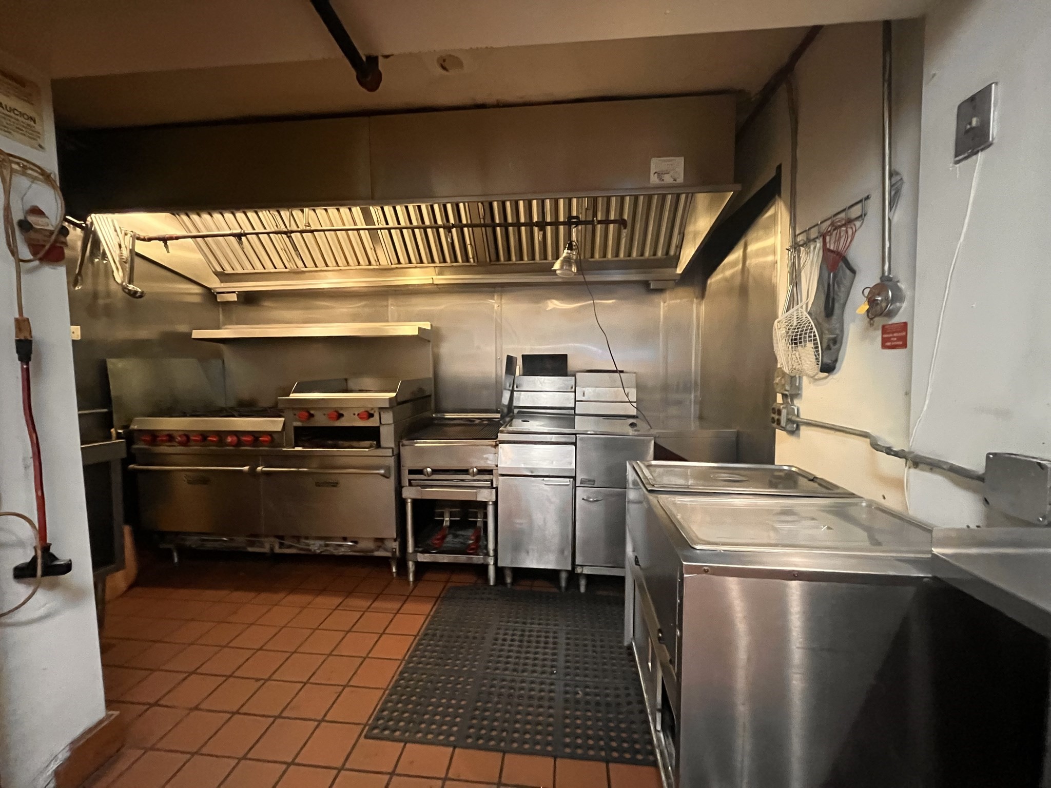 270 Onset Ave Property Photo 11