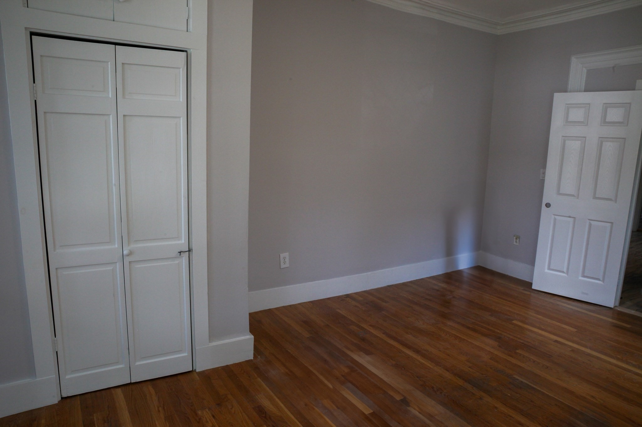 43 Clifford St # 1 Property Photo 6