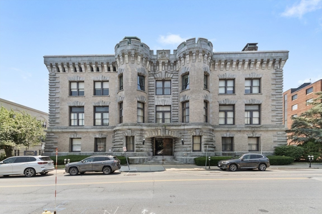92 High St # T2 Property Photo 1