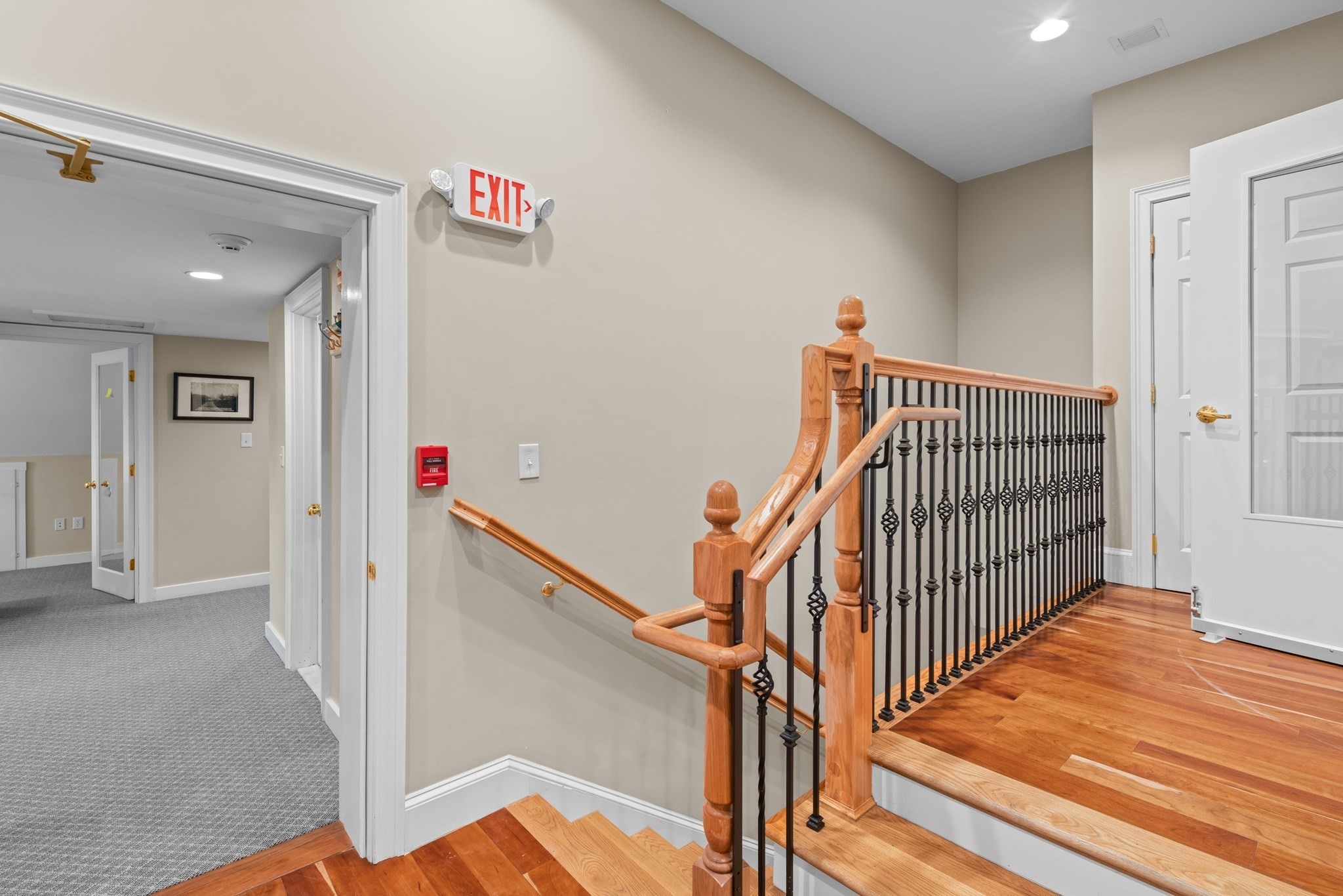 385 South Street Property Photo 25