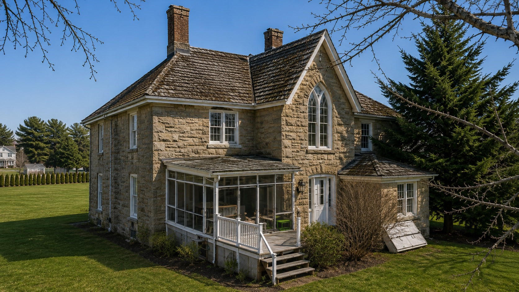 181 Washington Street Property Photo 4