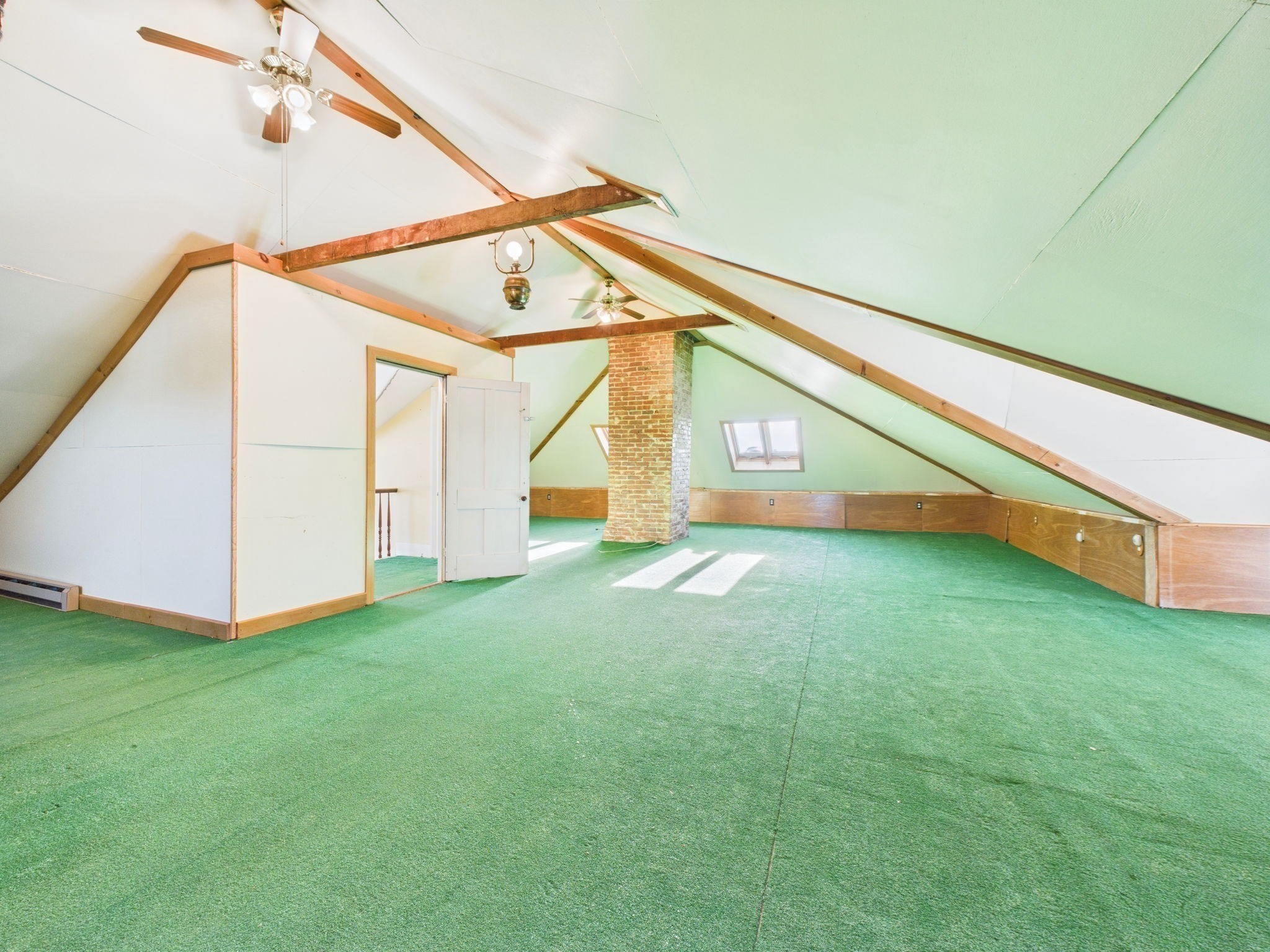 181 Washington Street Property Photo 31